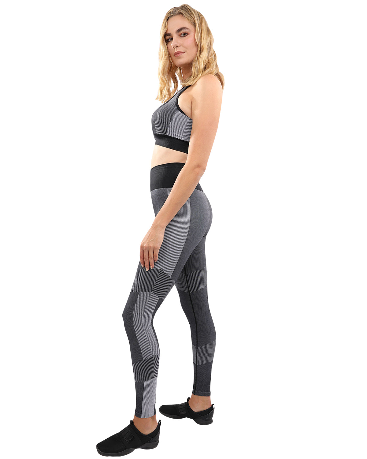 Arleta Seamless Leggings & Sports Bra - Black