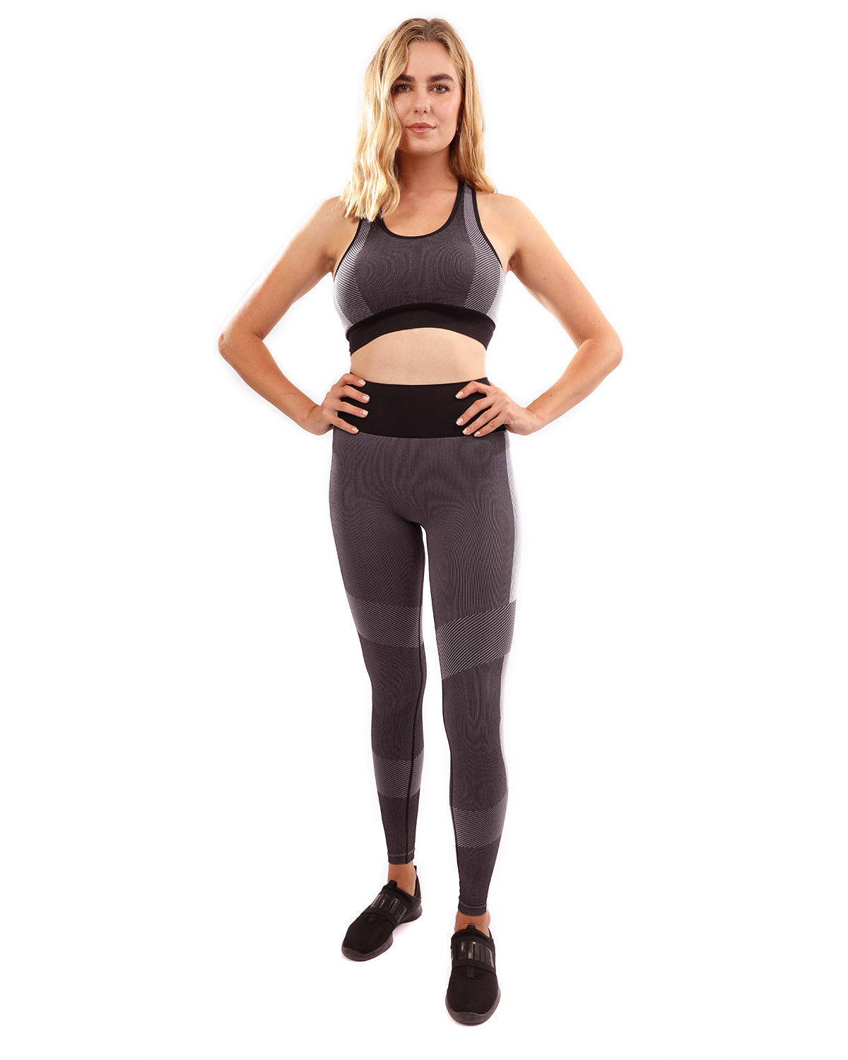 Arleta Seamless Leggings & Sports Bra - Black